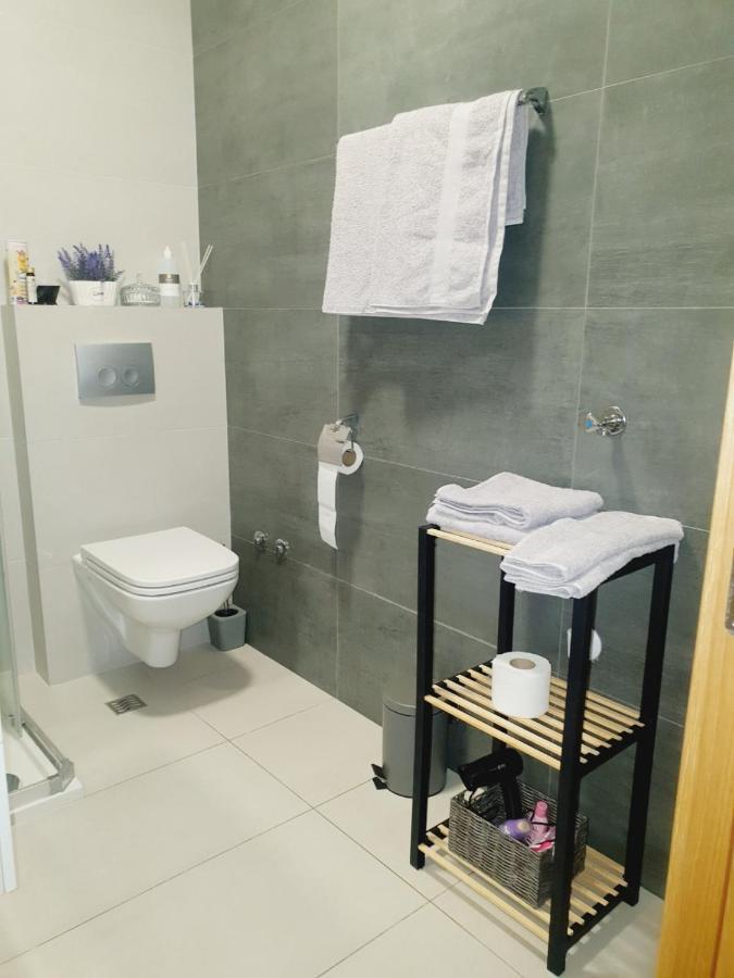 Sajam 1 Apartment Novi Sad Luaran gambar