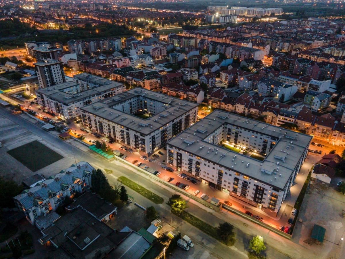 Sajam 1 Apartment Novi Sad Luaran gambar