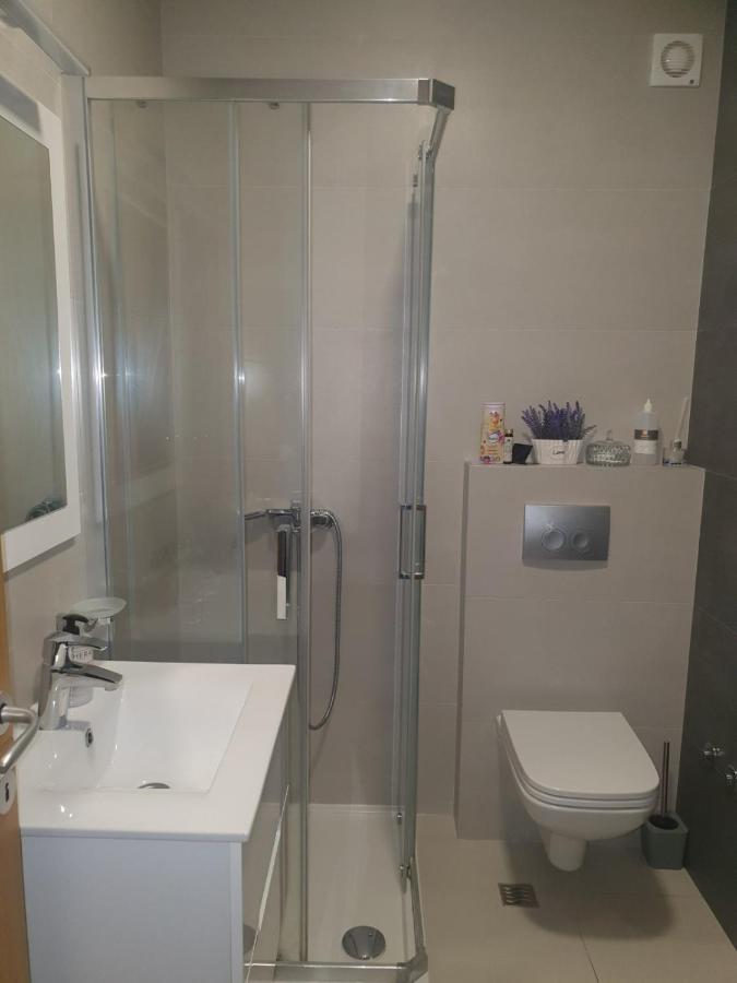 Sajam 1 Apartment Novi Sad Luaran gambar